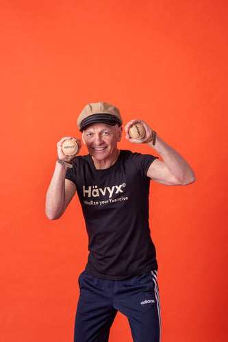 Achim in Schwarz mit beigem Hävyx Fit Set